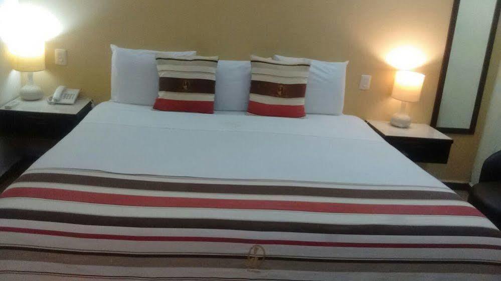 Madero Suites Coatzacoalcos Esterno foto