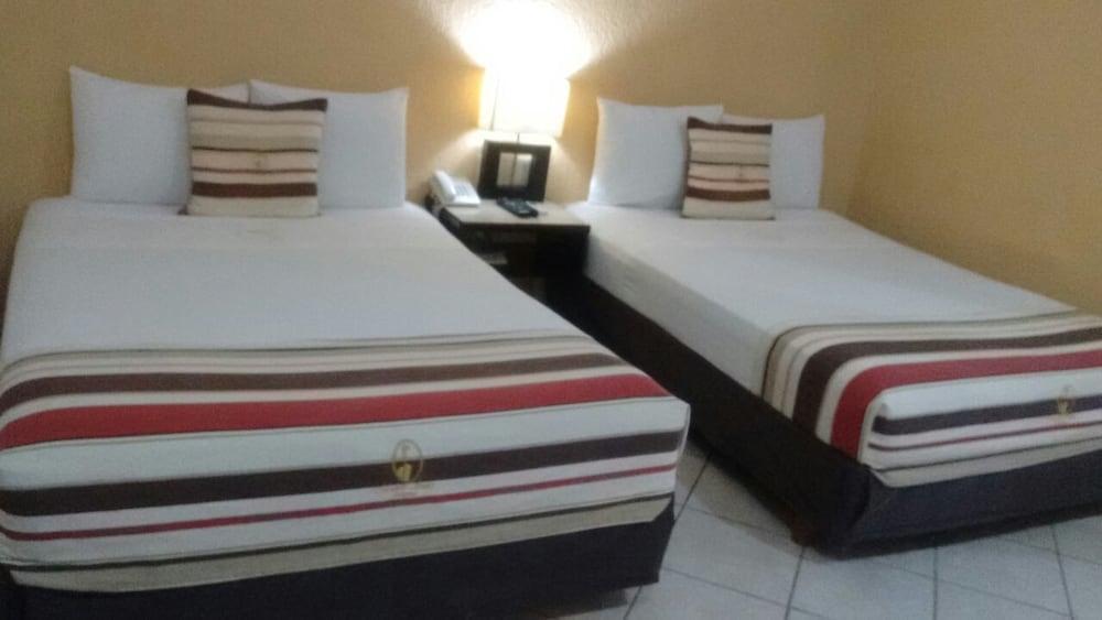Madero Suites Coatzacoalcos Esterno foto